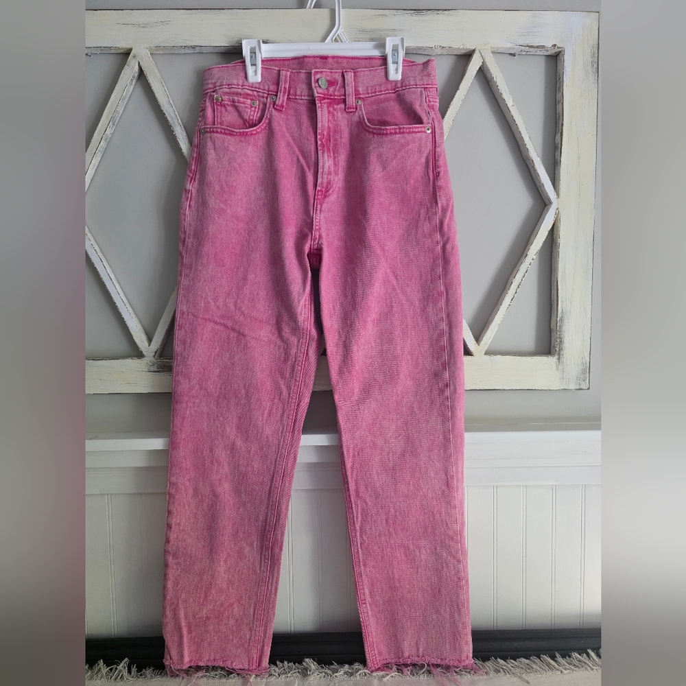 GAP Barbie-Pink High Rise Cheeky Straight Jeans with Washwell Raw Hem Size 28/6R
